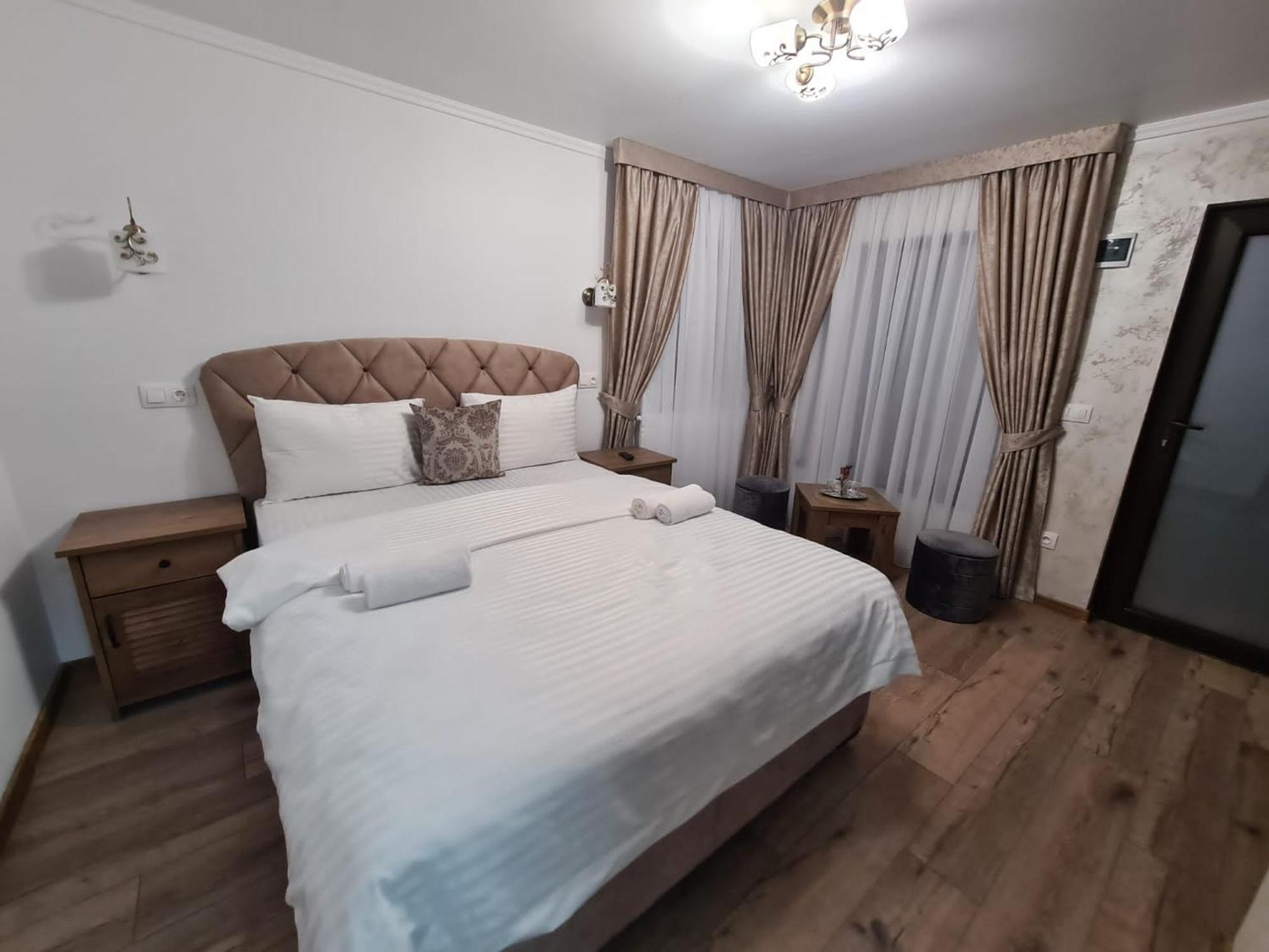 Bella Vista Bungalow Turda Ruang foto